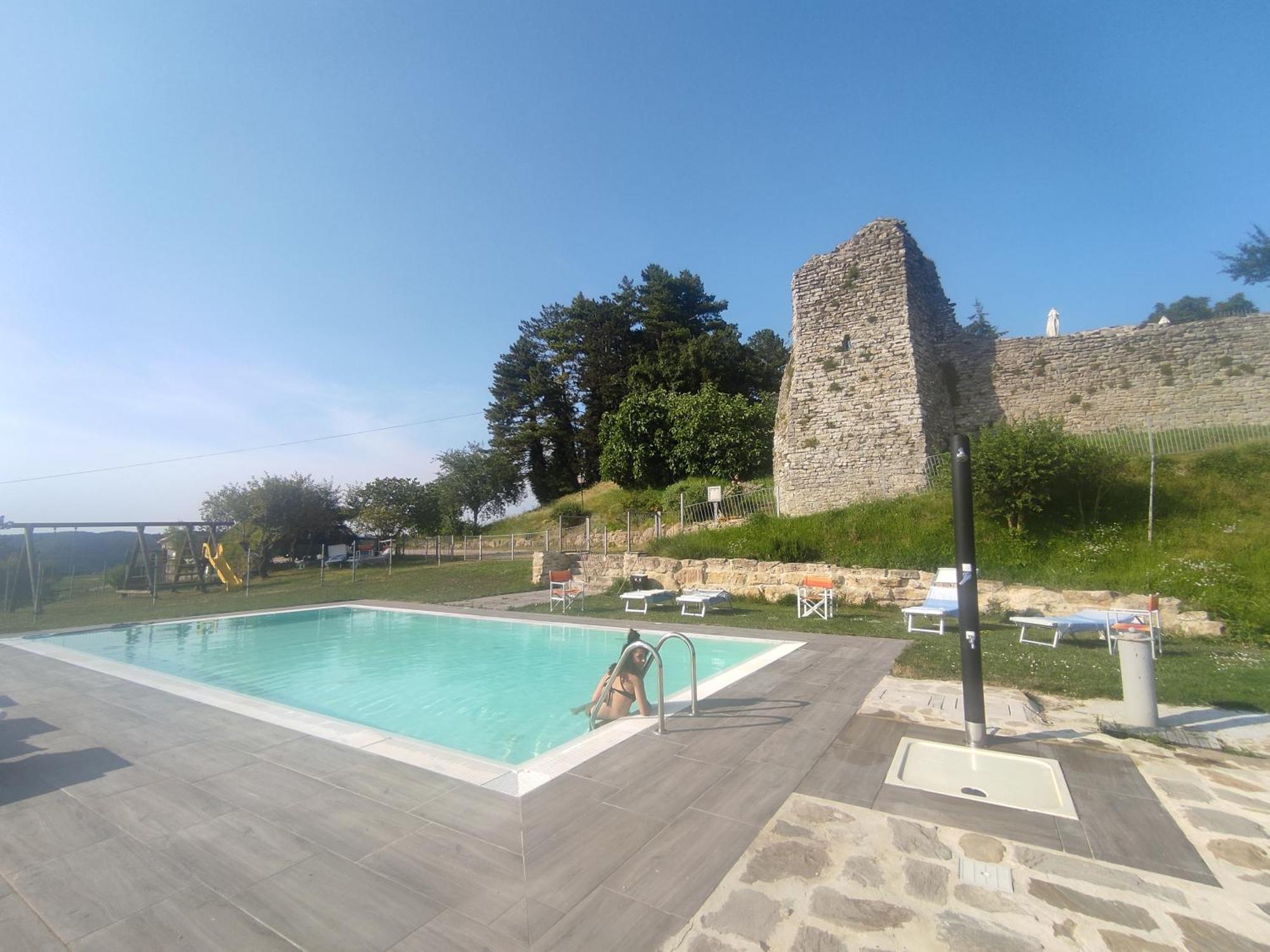 Agriturismo Borgo San Benedetto Villa Pietralunga  Eksteriør billede