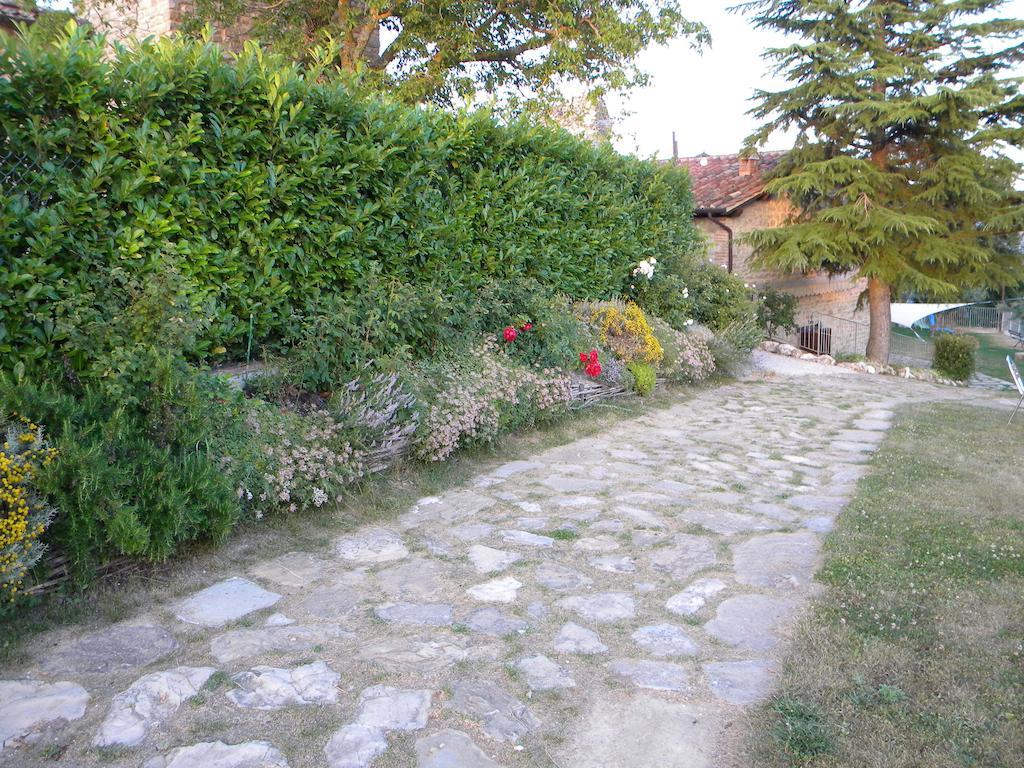 Agriturismo Borgo San Benedetto Villa Pietralunga  Eksteriør billede