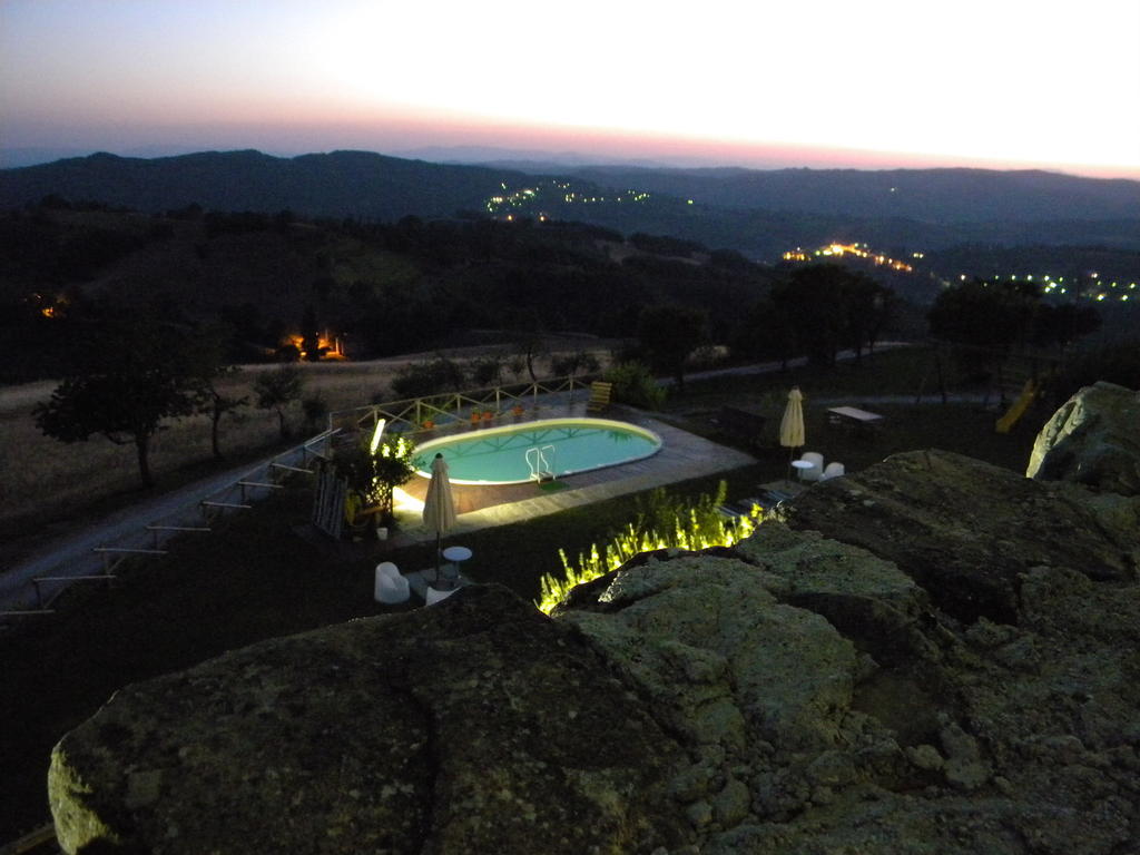 Agriturismo Borgo San Benedetto Villa Pietralunga  Eksteriør billede